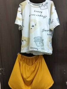 Cute &#39;Super Sweet Honey&#39; Graphic Night Dress ,