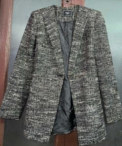 Elegant Tweed Blazer