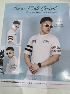 VClub White Graphic Tee