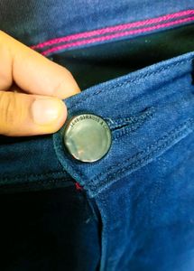 WOMEN ORIGINAL LEVI&#39;S 3 MONTHS OLD JEANS