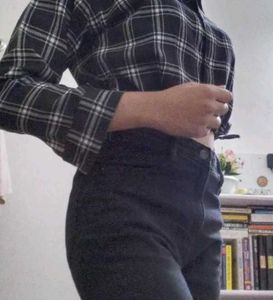 Checked Crop Shirt 🖤🤍 (with Waist Tie)