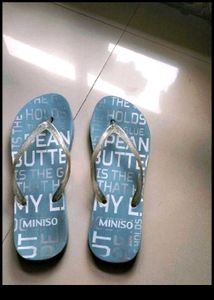 Miniso Flats