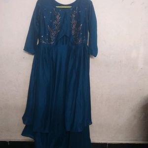 Women&#39;s Gown