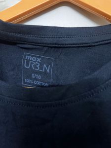 Black Tshirt