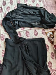 Chic Black Dress