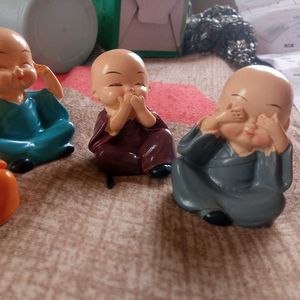 Pack Of 4 Buddha Showpiece
