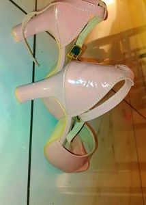 Peach Colour Heels 👠