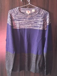 Levis Sweater