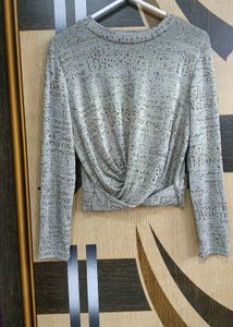 Sleeved Twist Front Top