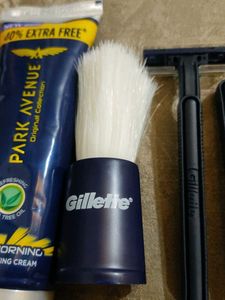Men&#39;s Shaving Kit - Gillette &amp; Park Avenue