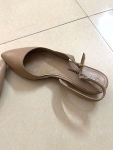 Hush Puppies Slingback Heels - Size 6/39