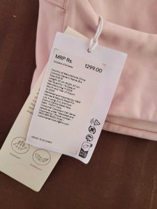 H&amp;M Light Pink Sport Bra /Size-S