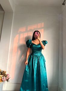 Perfect Puff Sleeves Vintage Blue Gown✨