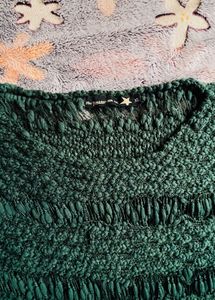 Soft Mesh Woolen Sweatshirt(unused)