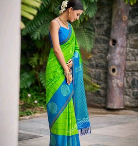 MAAHISMATHI SILK
