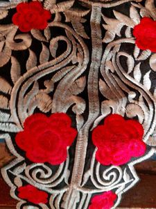 Floral Embroidered Neck Applique, design