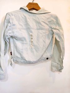 🎁Buy 1, Get 1 Free🎁Denim Jacket Size Small