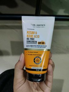 Dr. sheath's Kesar & Kojic acid oil free sunscreen