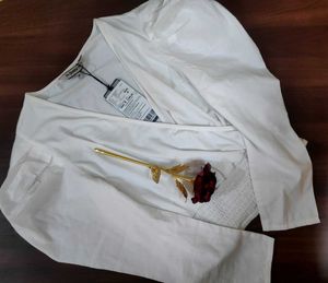 New With Tag Roadster White Wrap Top