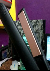 AGARO Hair Straightener