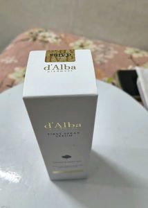 100% new trending korean d&#39;Alba spray serum