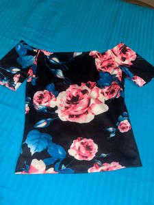 Floral Print Off-Shoulder Top