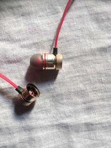 Wireless Bluetooth Earphone