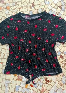 Kiss Printed Tshirt For Womens & Girls