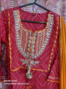 Kurta Sets With Dupatta