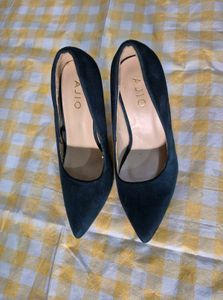 Dark Green Velvet Ajio Heels 👠💅