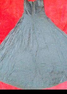 Sleeveless Long Gown