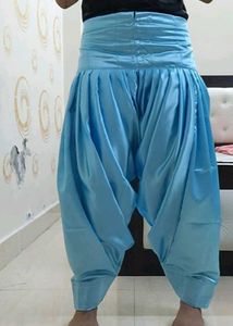 suit patiyala backless with criss cross dori