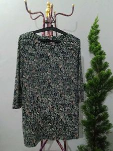 Patterned 3/4 Sleeve Top