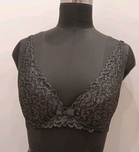 Shiny Imported Lace Padded Bra
