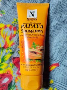 NutriGlow Papaya Sunscreen