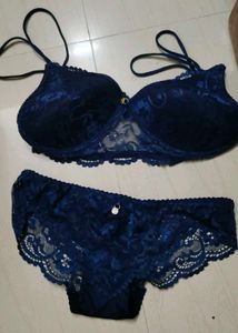 Lingerie set