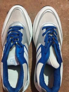Vintage Style Sneakers