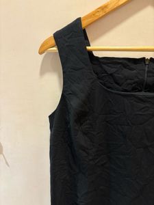 Elegant Square Neck Strachable Top