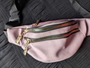 LAVENDER CROSS BAG