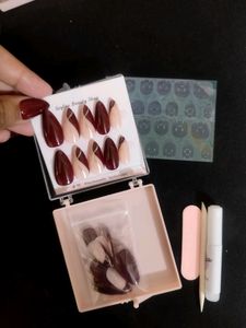 Laylaa Press On Nails