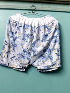 Combo Of T Shirt And Shorts