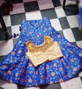 🔥 Big Sale 🔥 Wedding , Engagement Lehenga