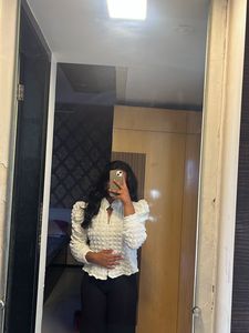 Bushy White Top
