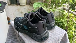 Black &#34;Foot &amp; Feet&#34; Fashion Sports Sneakers