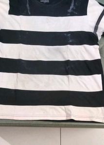 Striped Tee - Casual Comfort