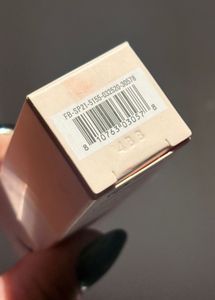 Fenty Gloss Bomb