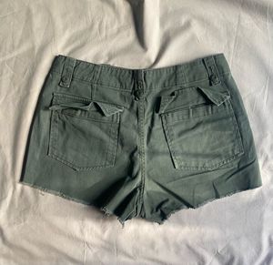 Cargo Shorts Forever 21 Size US 27