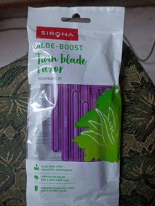 Twin Blade Razor