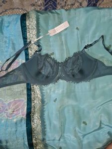Lace Detail Bra