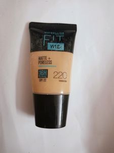Pack Of 2 Maybelline Foundation ❤️